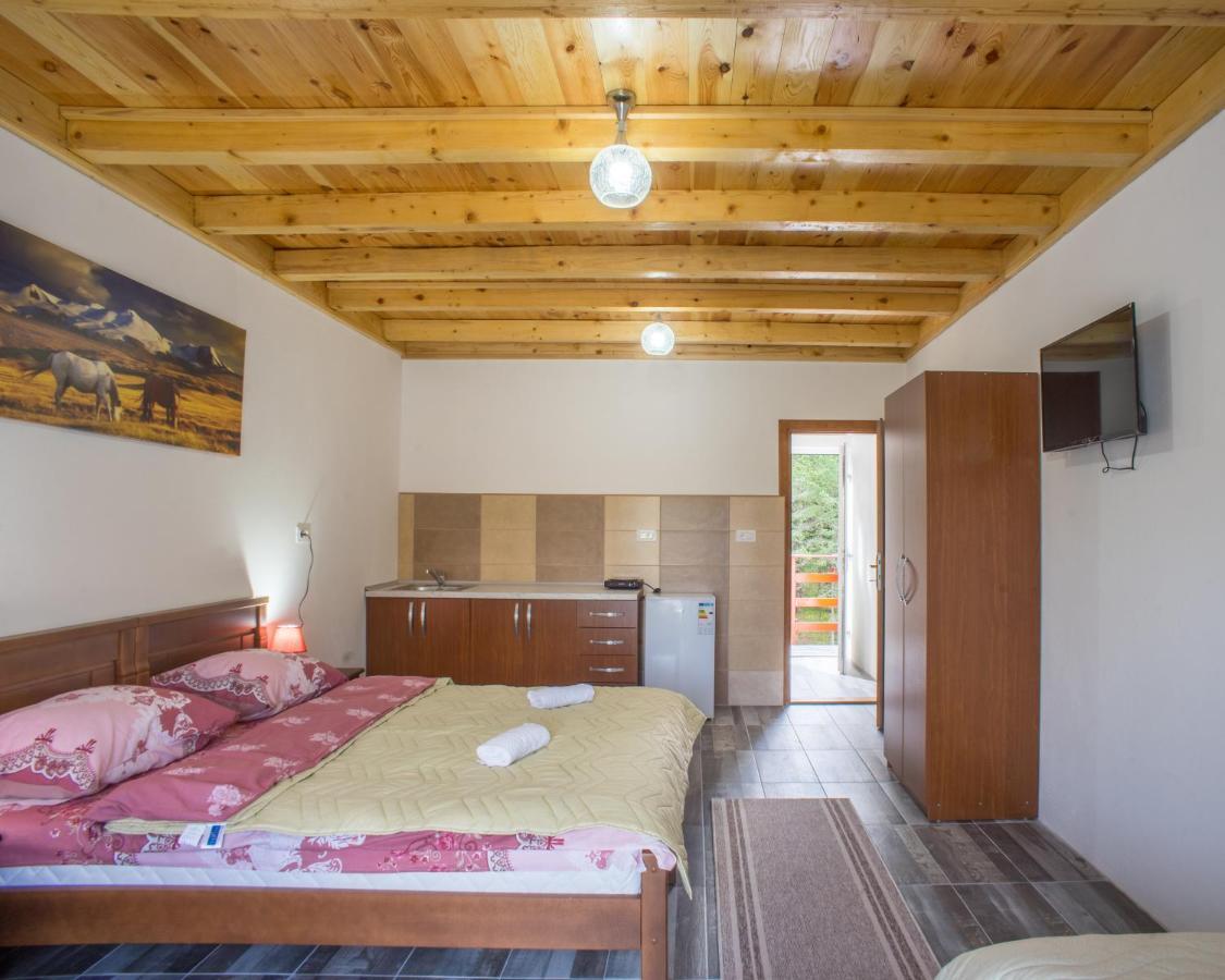 Apartmani Jezero Zabljak  Exterior photo