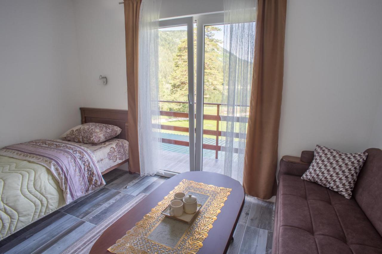 Apartmani Jezero Zabljak  Exterior photo