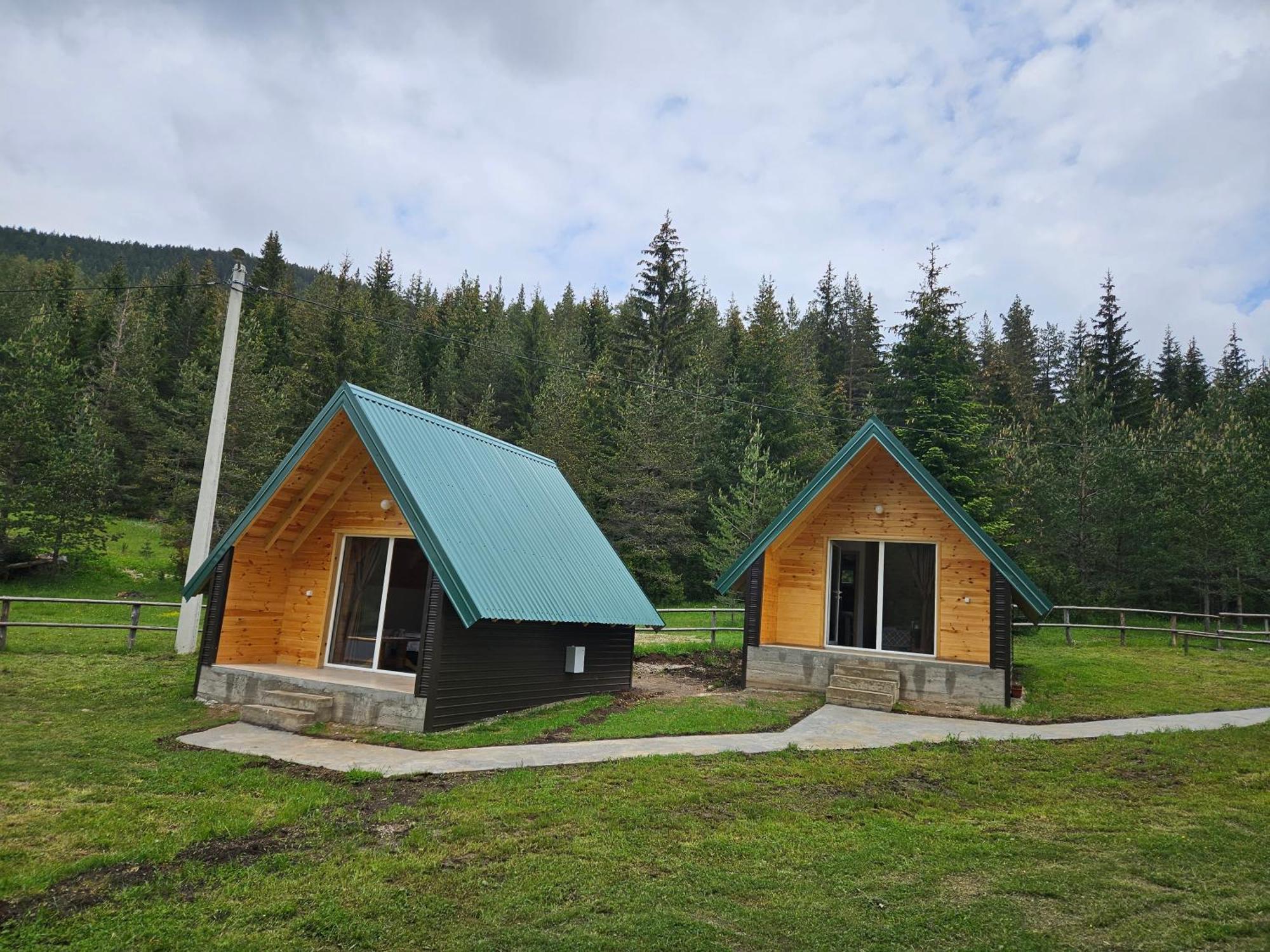 Apartmani Jezero Zabljak  Room photo
